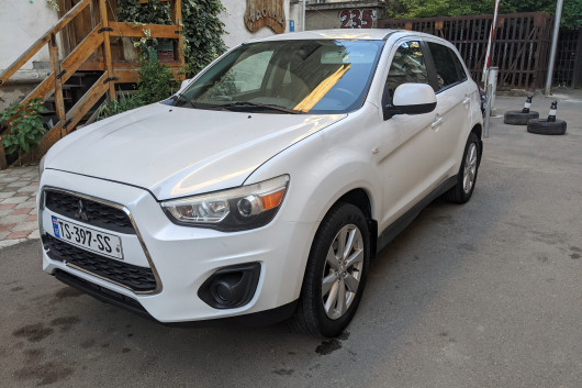 Mitsubishi Outlander Sport